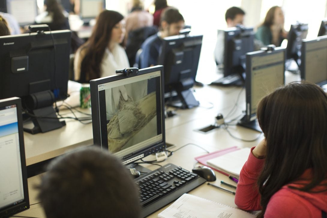 students in computer lab